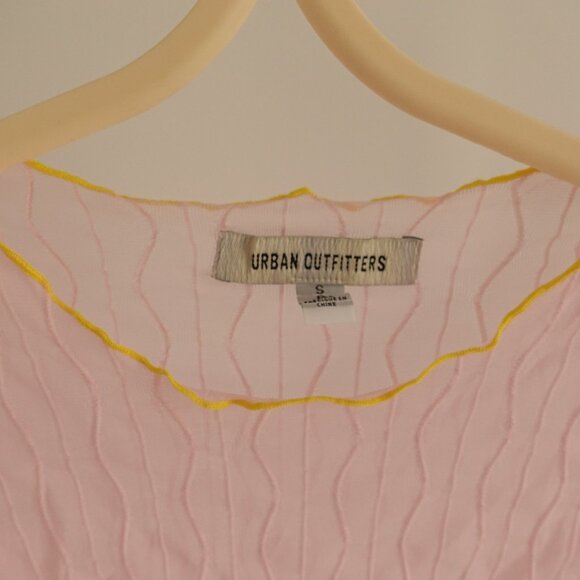 UO Mimi Semi-Sheer Textured Crew Neck Top Size S - Picture 5 of 8